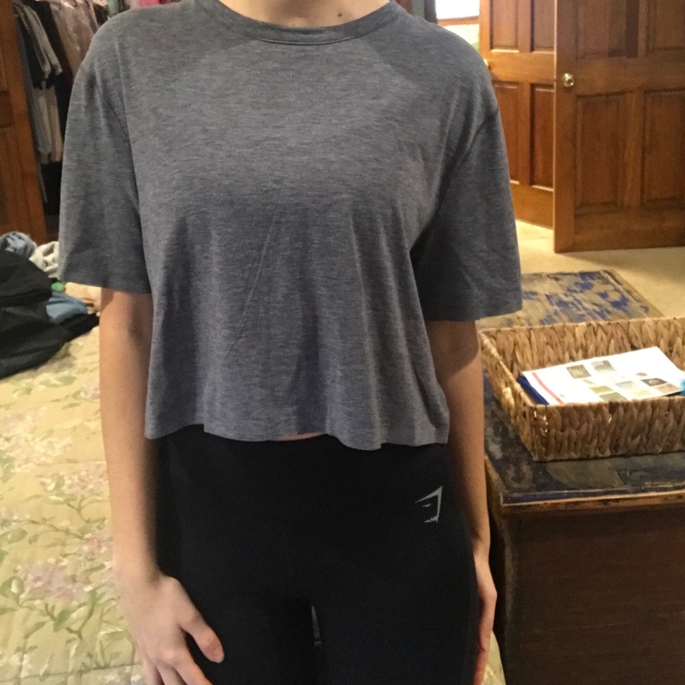Lululemon Grey Crop Top Size 4